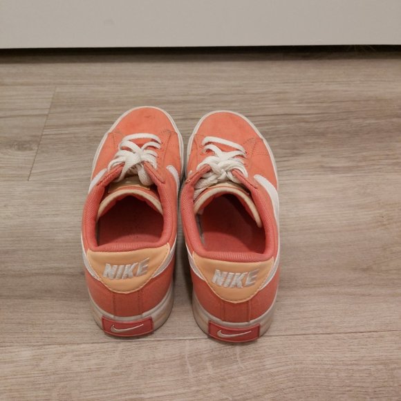 Nike Sweet Classic - Picture 3 of 3